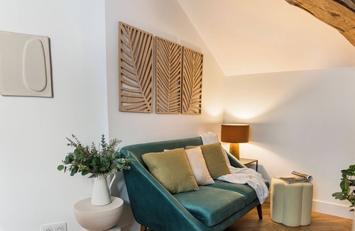 Grenoble City Centre House | 3 apartments on the same floor l 6 beds l 12 travellers l Hypercentre