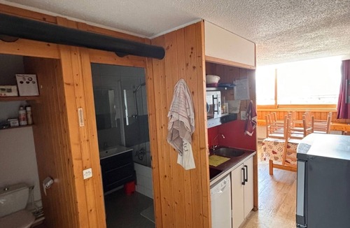 Arc-1600 Apartment | 3 Real rooms 50 m2 at the foot of the slopes(French Ski School)and summer swimming pool