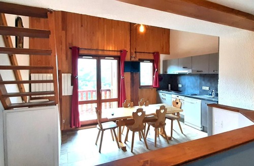 Aussois Apartment | 300m from resort center, 2nd floor, tv, 47m², Aussois