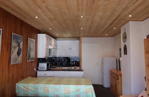 Le Lavachet Apartment | 300m from resort center, 2nd floor, balcony, tv, ski locker, 55m², Tignes