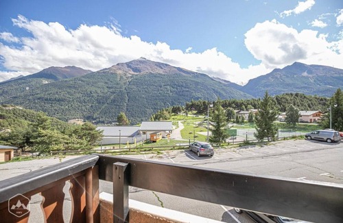 Aussois Apartment | 350m from resort center, Ground floor, balcony, tv, 30m², Aussois