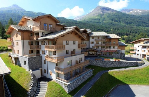 Val Cenis Apartment | 3rd floor, balcony, tv, ski locker, 40m², Val Cenis