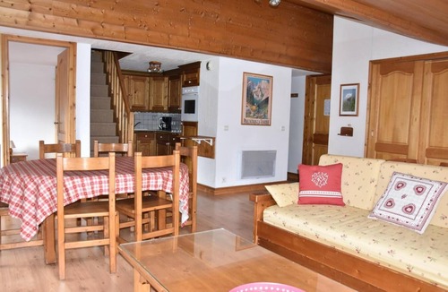 Pralognan-la-Vanoise Apartment | 3rd floor, balcony, tv, 78m², Pralognan-la-Vanoise