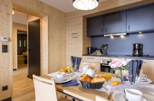 Le Corbier Apartment | 50m from resort center, swimming pool, sauna, hammam, terrace, balcony, tv, ski locker, 52m²