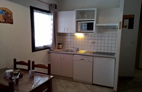 Villarodin-Bourget Apartment | 50m from resort center, 1st floor, parking, tv, 35m², La Norma