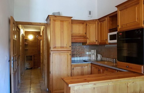 Arc-2000 Apartment | 50m from resort center, 2nd floor, view mountain, fitness, swimming pool, sauna, balcony