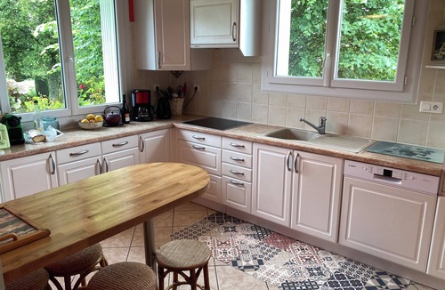 Taussac Villa | 6 bedroom villa with swimming pool in a 2000 m² enclosed garden in Mur de Barrez