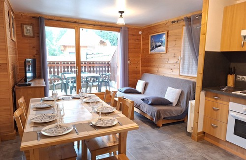 Saint-Sorlin-d'Arves Apartment | 8-person rental at the foot of the slopes in Saint Sorlin d'Arves