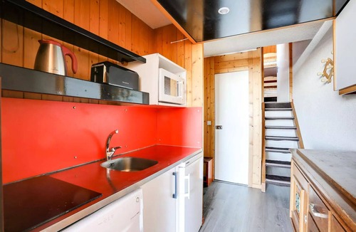 Arc-1600 Apartment | Adret Residence - Apartment 6 people in Arc 1600 close to the slopes and shops.