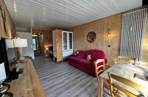 La Clusaz Apartment | AIGUILLE VERTE 28 - Studio avec vue montagnes, proche espace aquatique