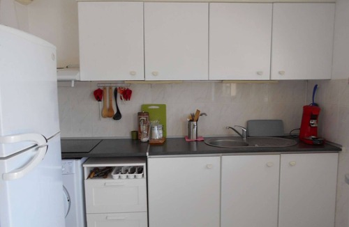 Le Grau-Du-Roi Apartment | Air-Conditioned 3-Room Apartment with Terrace, Parking, Sleeps 6 - Le Grau-du-Roi