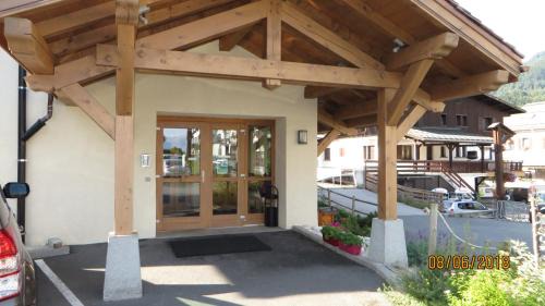 Les Contamines-Montjoie Apartment | Alpine Lodge 3