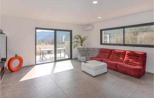 Propiac House | Amazing Home In Propiac