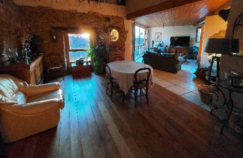 Cremieu Cottage | An ecological house in a haven of peace
