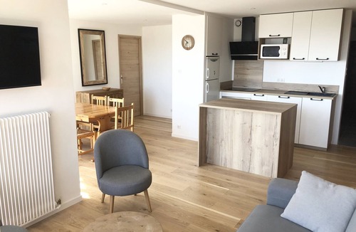 Chamrousse Apartment | Apartment Chamrousse 3 rooms, 6 people