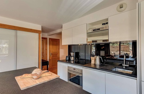 Argentiere Apartment | Apartment Demi Melee - Alpes Agency - Argentiere - Sleeps 8