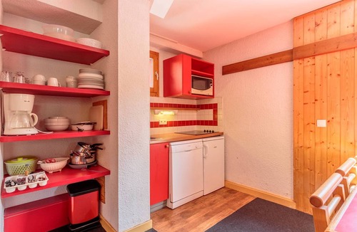 Plagne 1800 Apartment | Apartment with balcony, 1 bedroom and parking in La Plagne