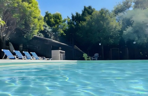 Vallon-Pont-d'Arc House | Apartment 'Gîte Simone' with Mountain View, Private Pool and Wi-Fi