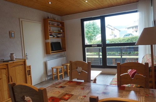 Meaudre Apartment | Apartment in Méaudre - 4 pers, near center, balcony, parking