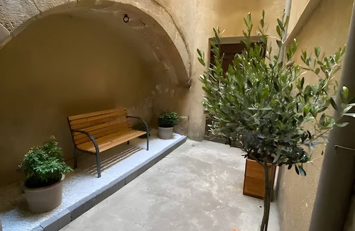 Romans-sur-Isere Apartment | Apartment 'L'escarpin - Billiards - Historic' with Wi-Fi and Air Conditioning