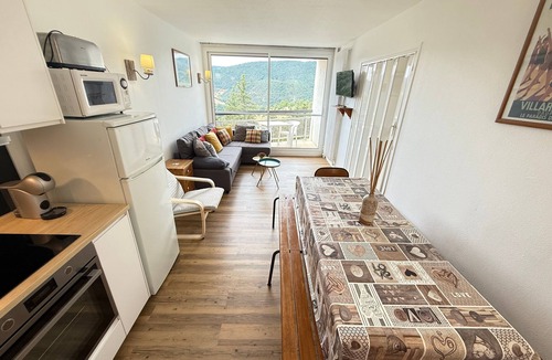 Saint-Nizier-du-Moucherotte Apartment | Apartment 'Pause Détente Mountain View' with Mountain View and Balcony