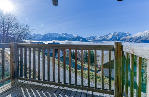 Villard-Reculas Apartment | Apartment 'Regain 2' with Mountain View and Balcony