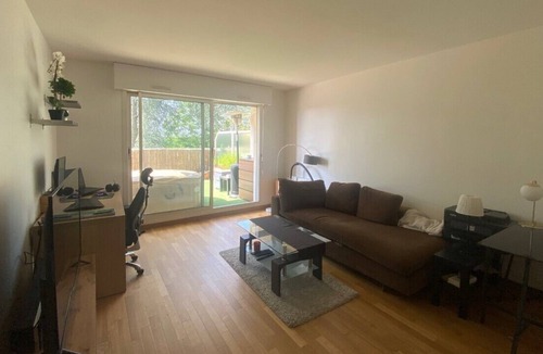 Beaute Baltard Apartment | Apartment with large south terrace, near Paris