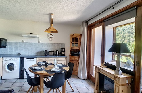 Saint-Jean-dʼAulps Apartment | APARTMENTWITH SWIMMING POOL ACCES -SAINT JEAN D'AULPS SKI RESORT- 5 PEOPLE - COFI S45