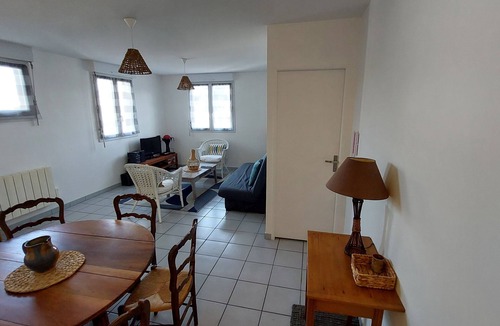 Sainte-Genevieve-des-Bois Apartment | Appartement Douillet à 35 mn de Paris