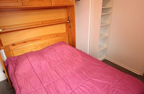 Bagneres-de-Luchon Apartment | Appartement 2 Pièces avec Cabine, Parking, Internet - Bagnères-de-Luchon - FR-1-313-159