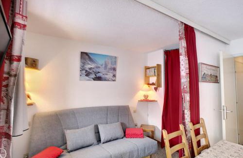 Les Bruyeres Apartment | Appartement 2 pièces 4 pers, ski aux pieds, Les Menuires, parking gratuit - FR-1-178-345