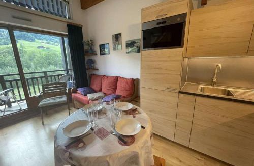 Praz-sur-Arly Apartment | Appartement 2 pièces à Praz-sur-Arly - 5 personnes, proche des pistes, animaux acceptés, parking - FR-1-603-13