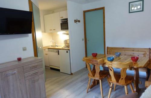 Areches Apartment | Appartement 4 pers avec balcon plein sud, proche pistes et piscine, Beaufort сурация - FR-1-342-258