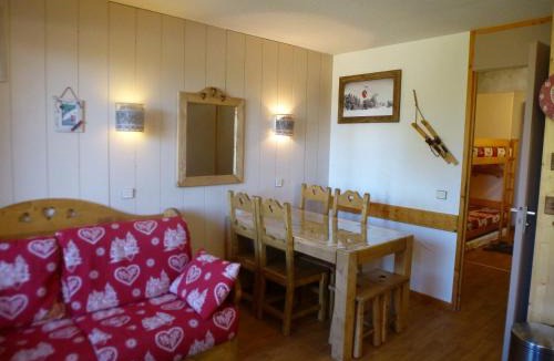 Courchevel Apartment | Appartement 5 pers. Courchevel, proche pistes, parking couvert - FR-1-514-24