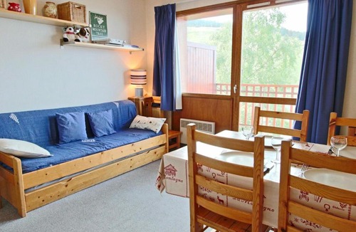 Chamrousse Apartment | Appartement Chamrousse, 2 pièces, 5 personnes - FR-1-340-41