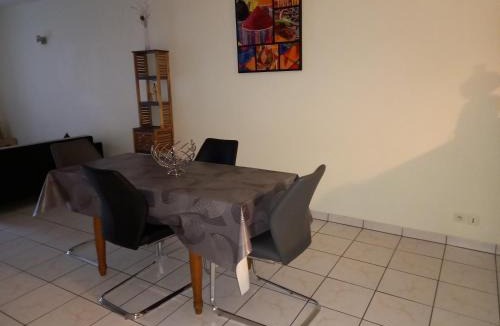 Decazeville Apartment | Appartement cosy centre ville