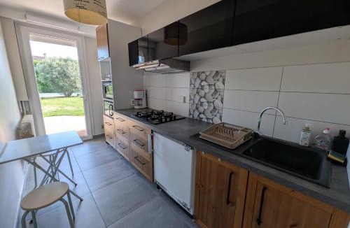 Sorbiers Apartment | Appartement F2 rez-de-jardin