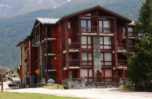 Lanslevillard Apartment | Appartement Lanslevillard, 2 pièces, 4 personnes - FR-1-508-218