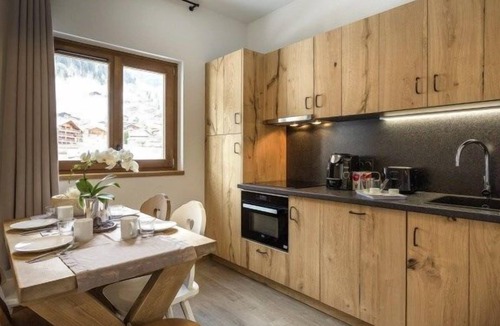 Beaufort Condo | Appartement proche des pistes avec accès piscine chauffée + spa