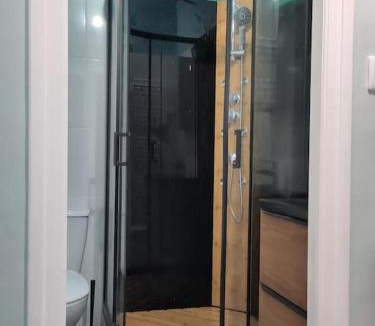 Vic-sur-Cere Apartment | appartement refait à neuf pour 3 personnes avec wi-fi