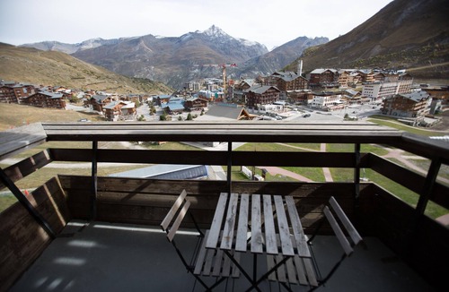 Tignes le Lac Apartment | APPT, CENTER STATION, TIGNES LAKE, at the foot of the slopes 6 pers