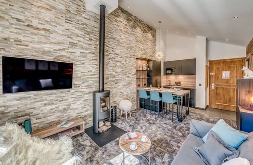 Arc-1950 Apartment | Arc 1950 -Charming 2/4 person apartment in a ski in/ski out hotel residence