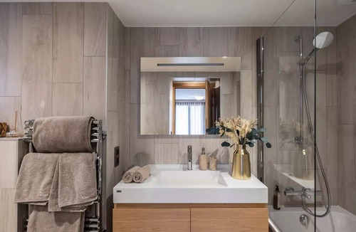 Courchevel Ski Chalet | Arpont Residence - Chalets for 12 People