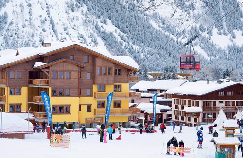 Pralognan-la-Vanoise Condo | Au pied des pistes ! Appartement cosy + Parking