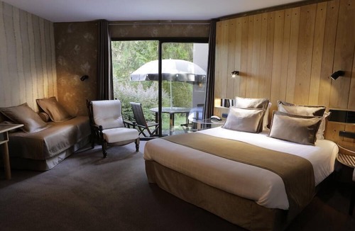 Mur-de-Barrez Hotel | Auberge du Barrez