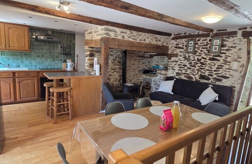Vieillevie House | Auvergne country house "La maison du Cantou