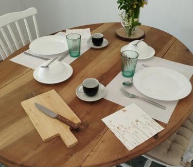 Mauzac Bed & Breakfast | B&B du Marais à 2km de Marennes, une chambre d'hôtes au bord du canal, proche plages et Vélodyssée