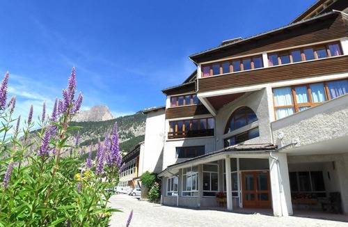 Ceillac Apartment | Balcony, parking, tv, ski locker, 52m², Ceillac en Queyras