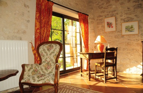 Sainte-Juliette House | Barn, great comfort old-fashioned luxury, 8 people between Montcuq and Lauzerte