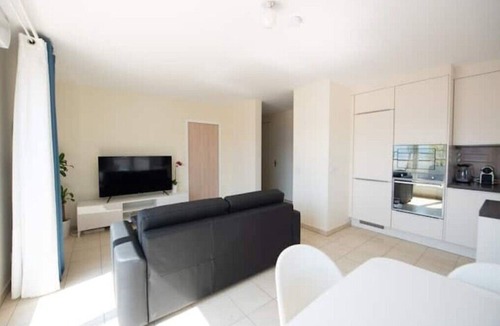 Vigneux-sur-Seine Apartment | Beautiful 3 bedroom apartment 20 min from Paris